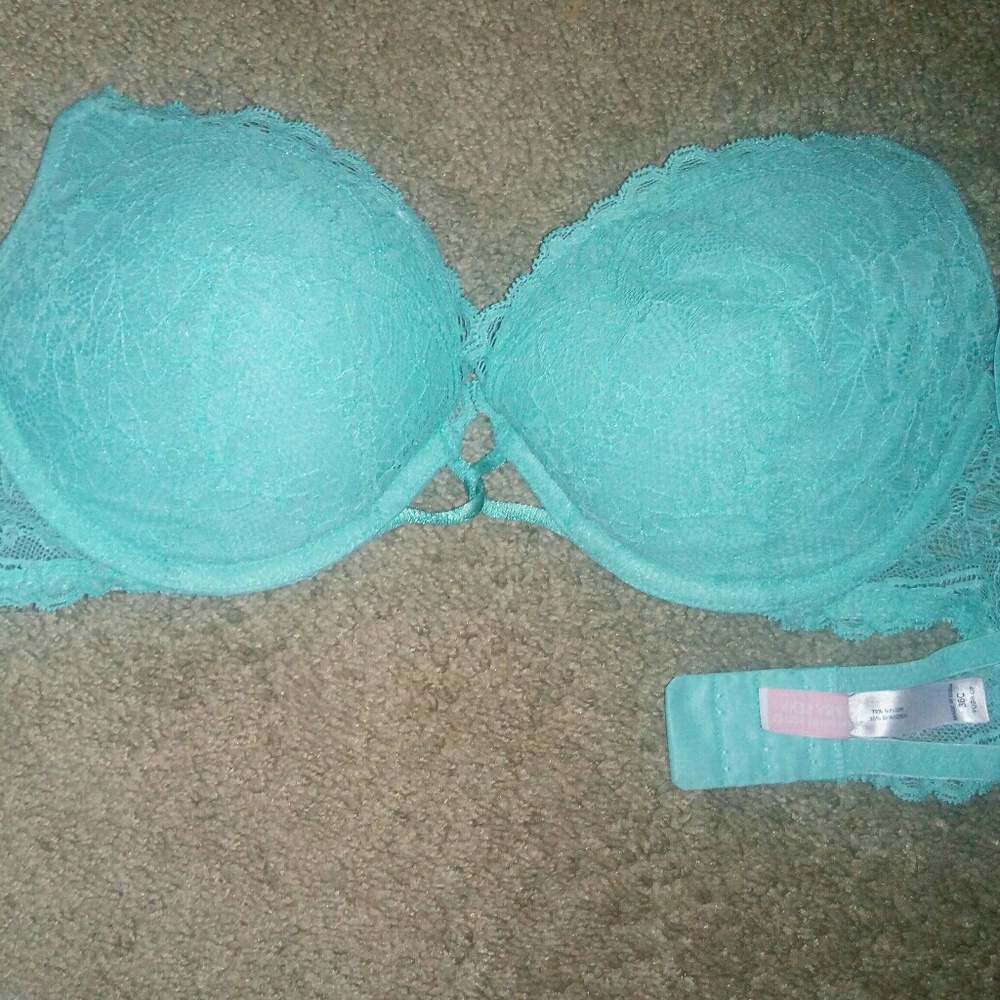 🔮 Victoria's Secret Very Sexy